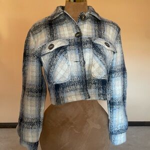 Plaid Navy Blue and White Cropped Flannel Sweater